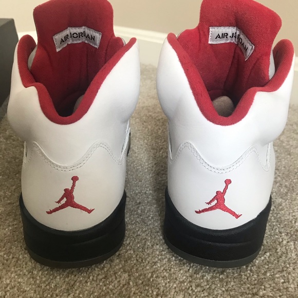 Jordan retro 5 fire red Sz 9 2013 grape v near Ds metallic aqua - Picture 2 of 9